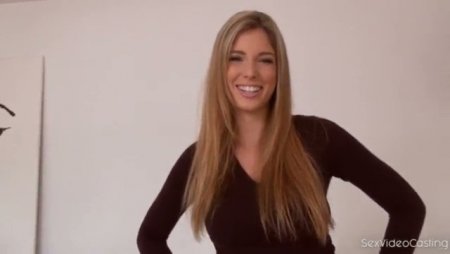 Девка частая гостья на кастингах