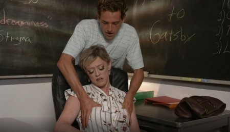 Приласкал училку узнав про ее развод