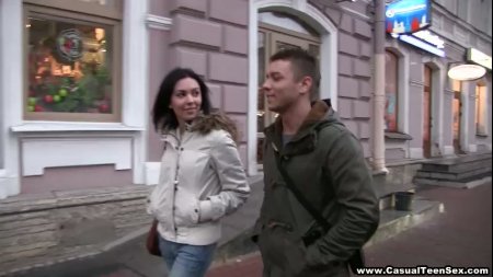 Снял русскую телку для ебли по быстрому