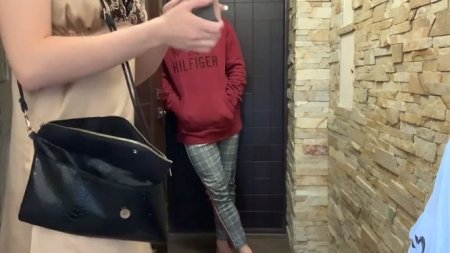 Нет денег? Подставляй свои дырки